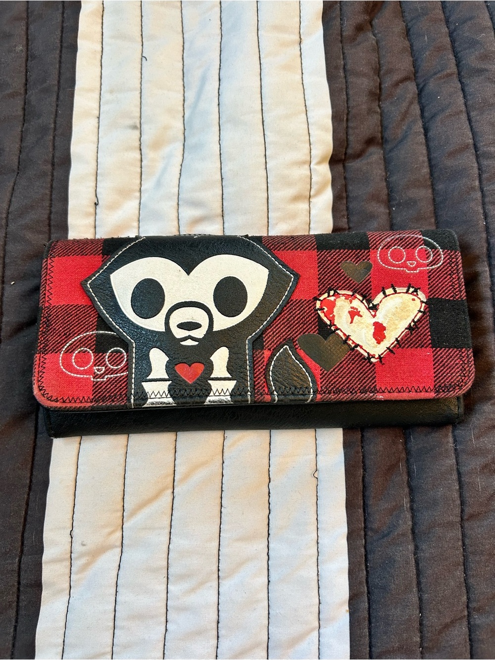 RARE! Loungefly x Skelanimals Jae Trifold Wallet